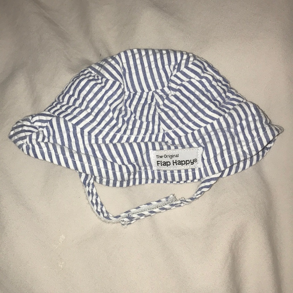 Newborn Sear-sucker Hat